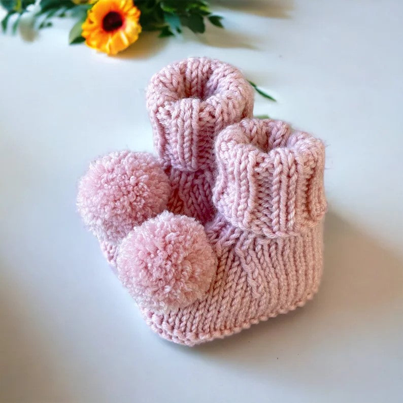 Baby Booties 0 - 6 months – BumbleBeeDesigns