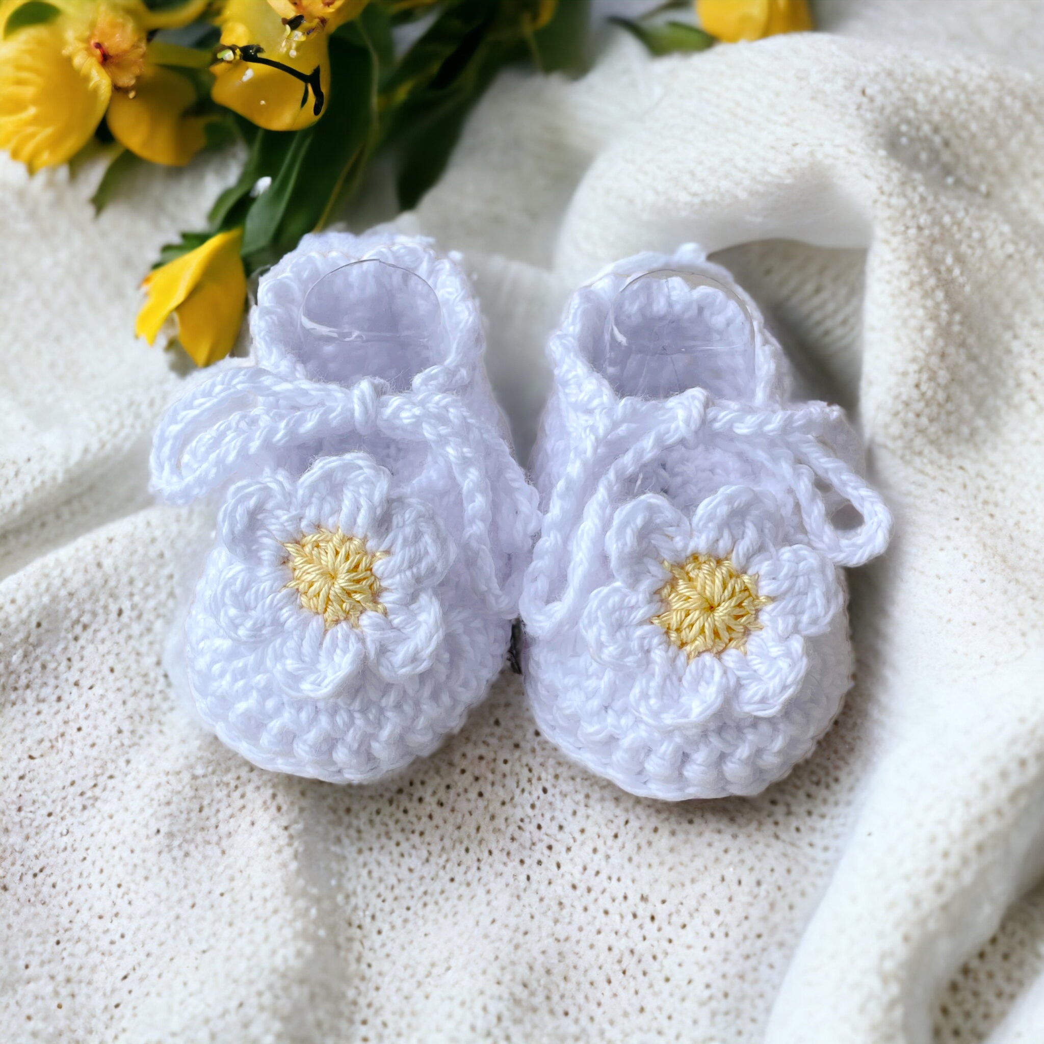 Baby Booties 0 - 6 months – BumbleBeeDesigns